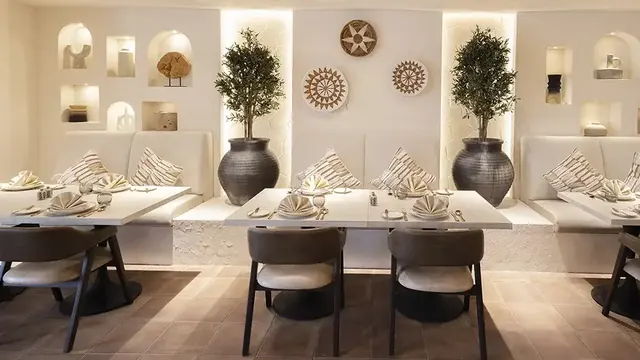 Soluna Restaurants & Beach Club, Dubai